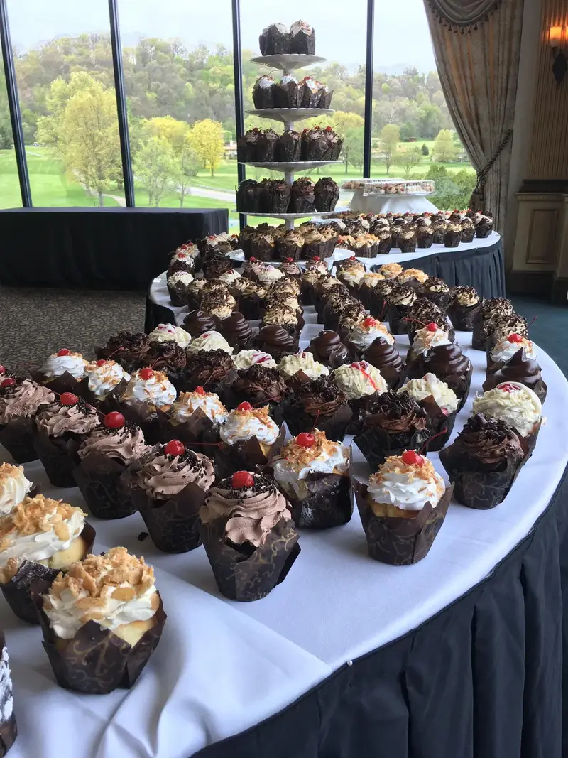 Formal Cupcake Table