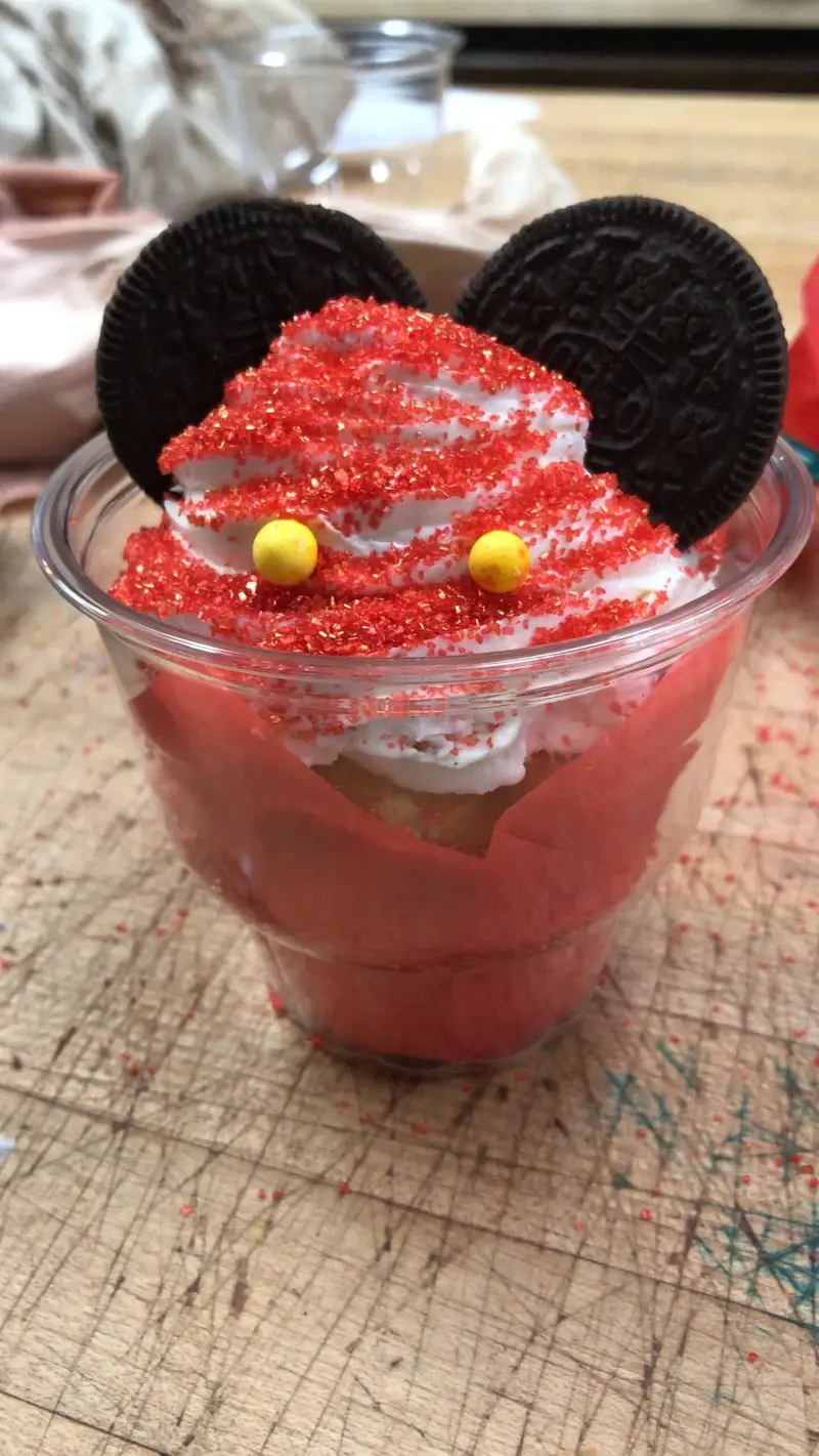 Mickey Mouse Cupcake